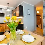 Wonder - Położone Blisko Deptaka, Licznych Restauracji I Sklepów