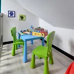 Wonder - Polozone Blisko Deptaka, Licznych Restauracji I Sklepow Διαμέρισμα