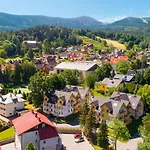 Wonder - Położone Blisko Deptaka, Licznych Restauracji I Sklepów *