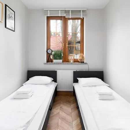 Apartment Wonder - Polozone Blisko Deptaka, Licznych Restauracji I Sklepow *