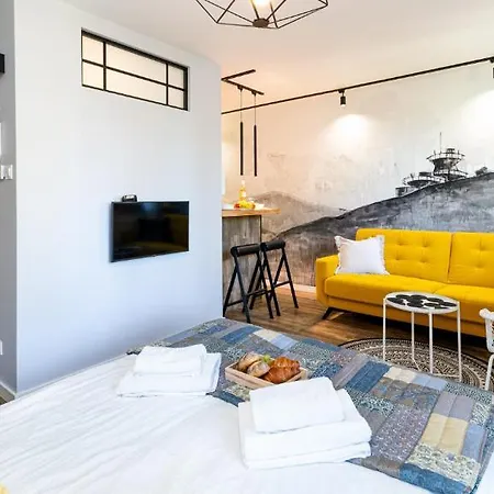 Wonder - Polozone Blisko Deptaka, Licznych Restauracji I Sklepow *