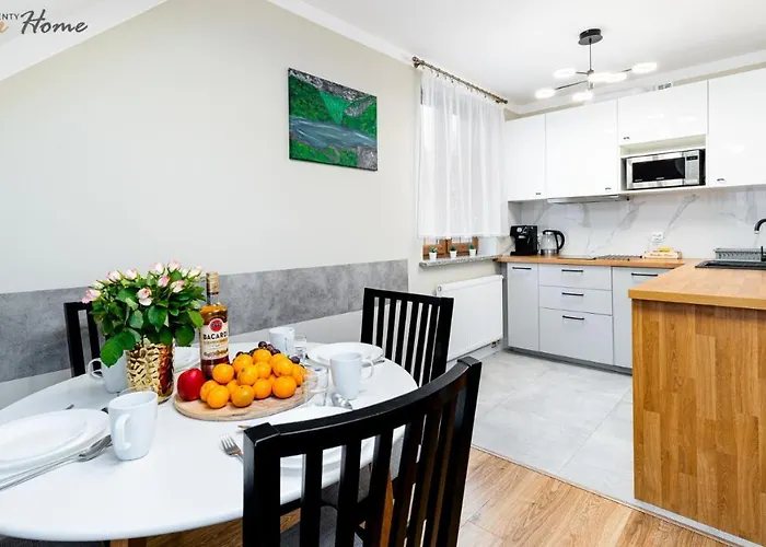 Wonder - Położone Blisko Deptaka, Licznych Restauracji I Sklepów *